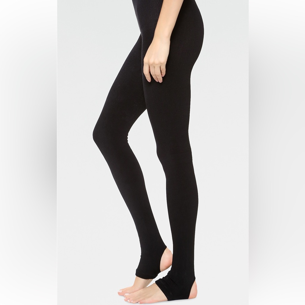 NWT Plush Fleece Lined Tights with Stirrups